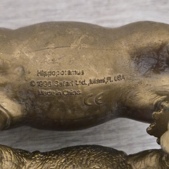 Vintage Safari/Terra By Battat Hippopotamus and Rhinoceros Figures Set Of 3 1996 - Picture 7 of 9